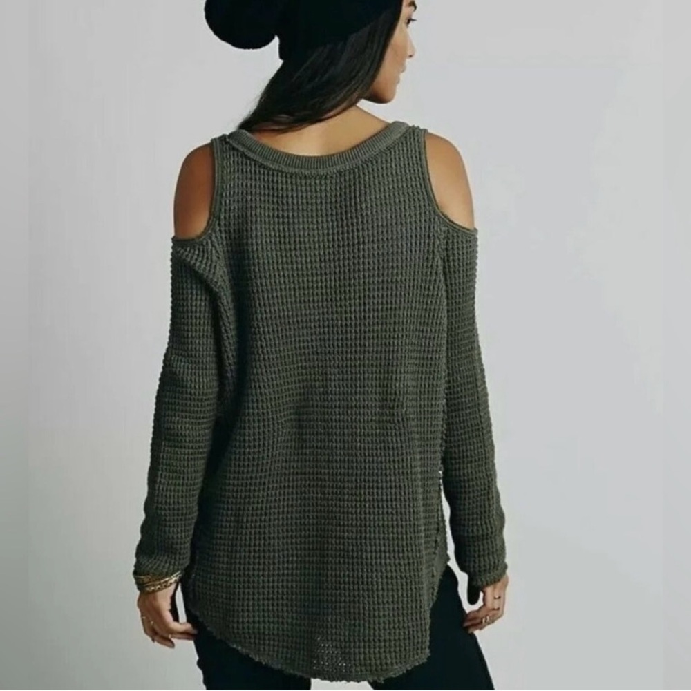 Free People Green Off-the-Shoulder Sweater Relaxed Fit